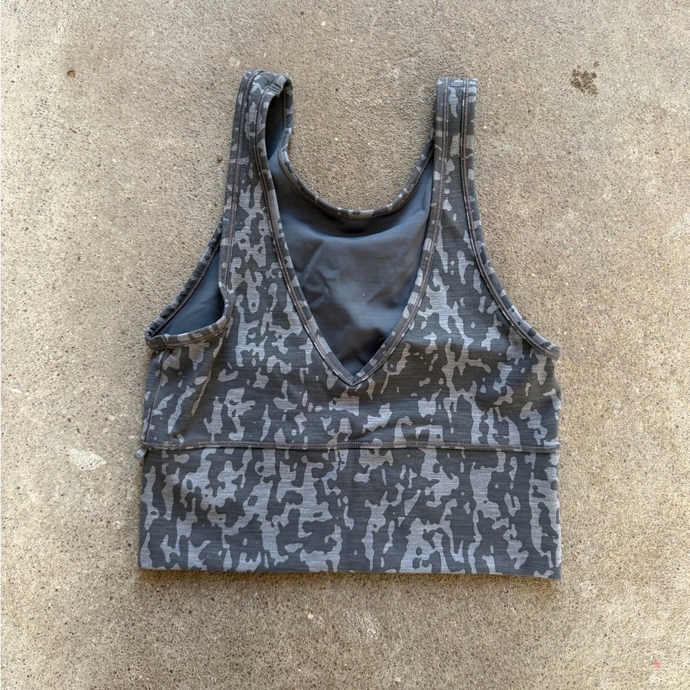 Lululemon Power Pivot Tank Top in Tough Activewear Athleisure Training - Picture 7 of 8